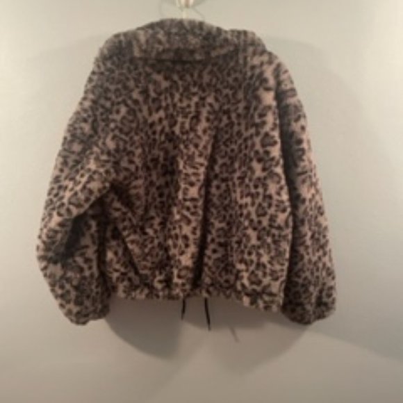 Lucky Brand Leopard Sweatshirt - Picture 4 of 4